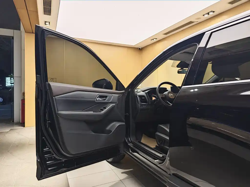 Nissan Nissan X-Trail 2021 VC-Turbo 300 CVT 2WD Luxury Edition 2023 - thumbnail 7