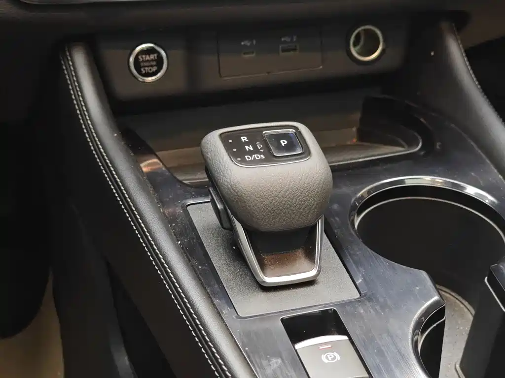 Nissan Nissan X-Trail 2021 VC-Turbo 300 CVT 2WD Luxury Edition 2023 - thumbnail 17