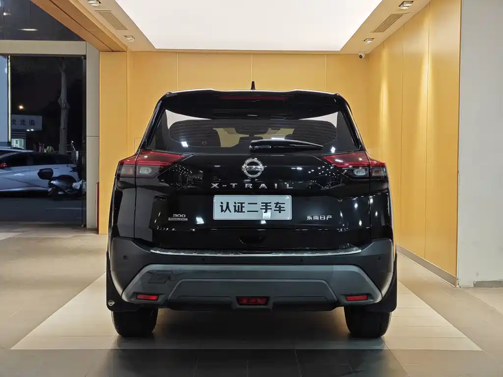 Nissan Nissan X-Trail 2021 VC-Turbo 300 CVT 2WD Luxury Edition 2023 - thumbnail 27