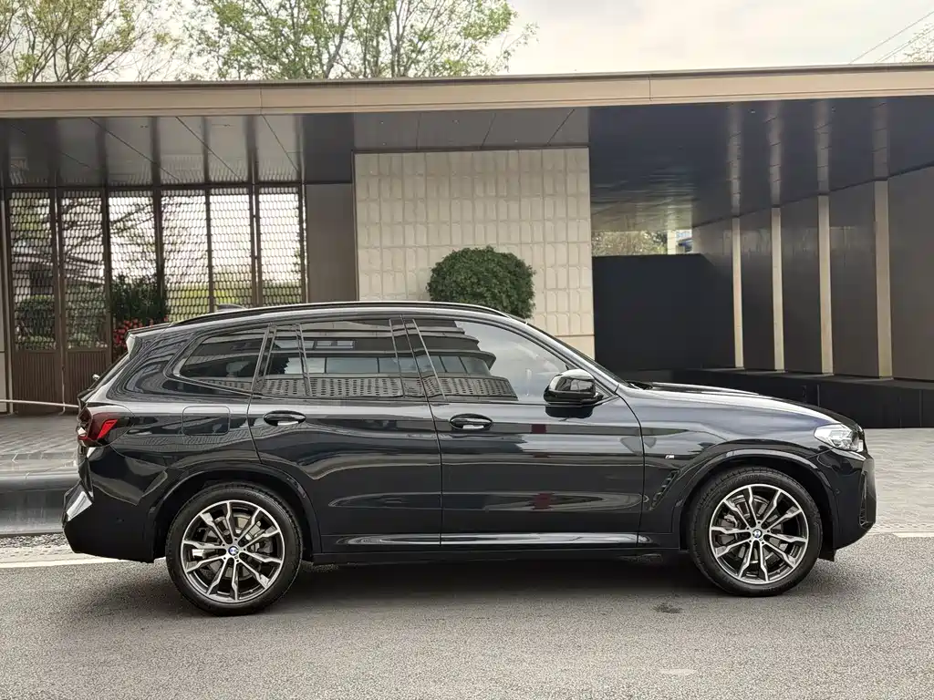 BMW BMW X3 2023 xDrive30i Leading Model M Night Package 2023 - thumbnail 6