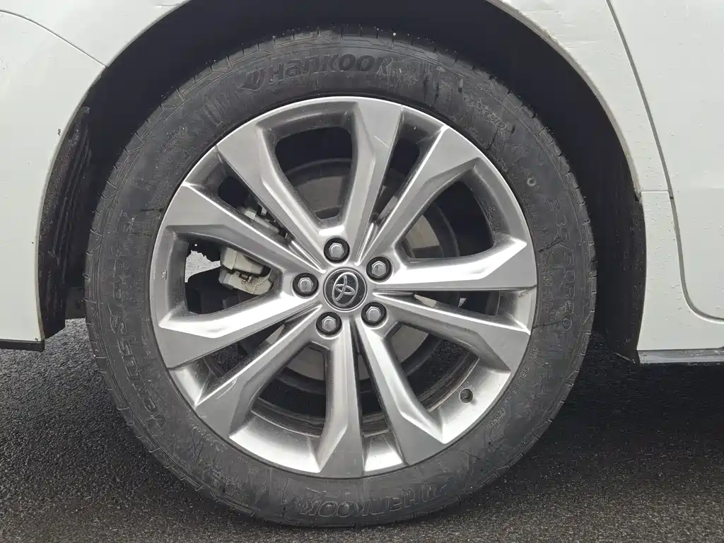 Toyota Toyota Sienna 2024 2.5L Hybrid Premium Elite Edition 2025 - thumbnail 10
