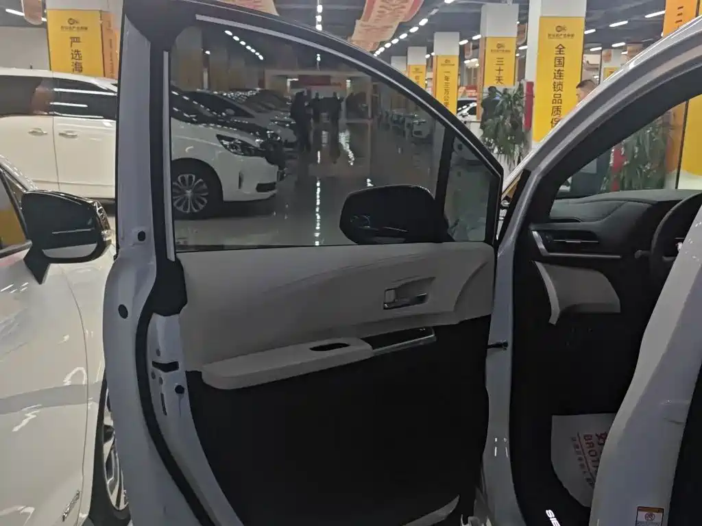 Toyota Toyota Sienna 2024 2.5L Hybrid Premium Elite Edition 2025 - thumbnail 12