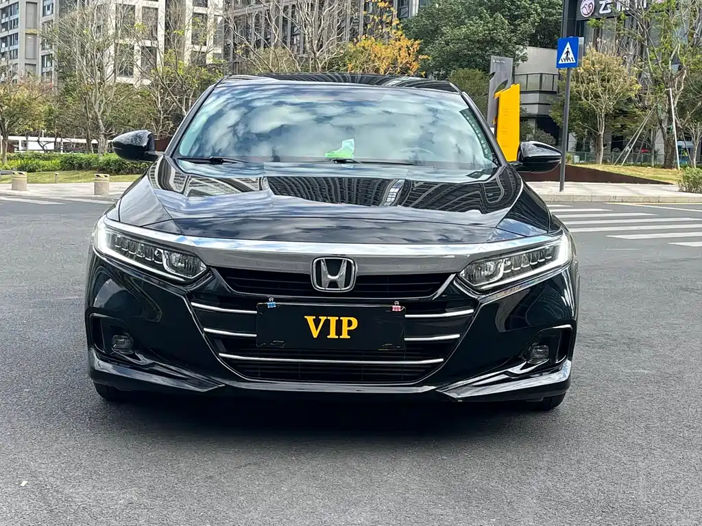 Honda Honda Accord 2022 260TURBO Luxury Edition 2023 - thumbnail 2