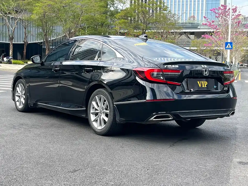 Honda Honda Accord 2022 260TURBO Luxury Edition 2023 - thumbnail 5