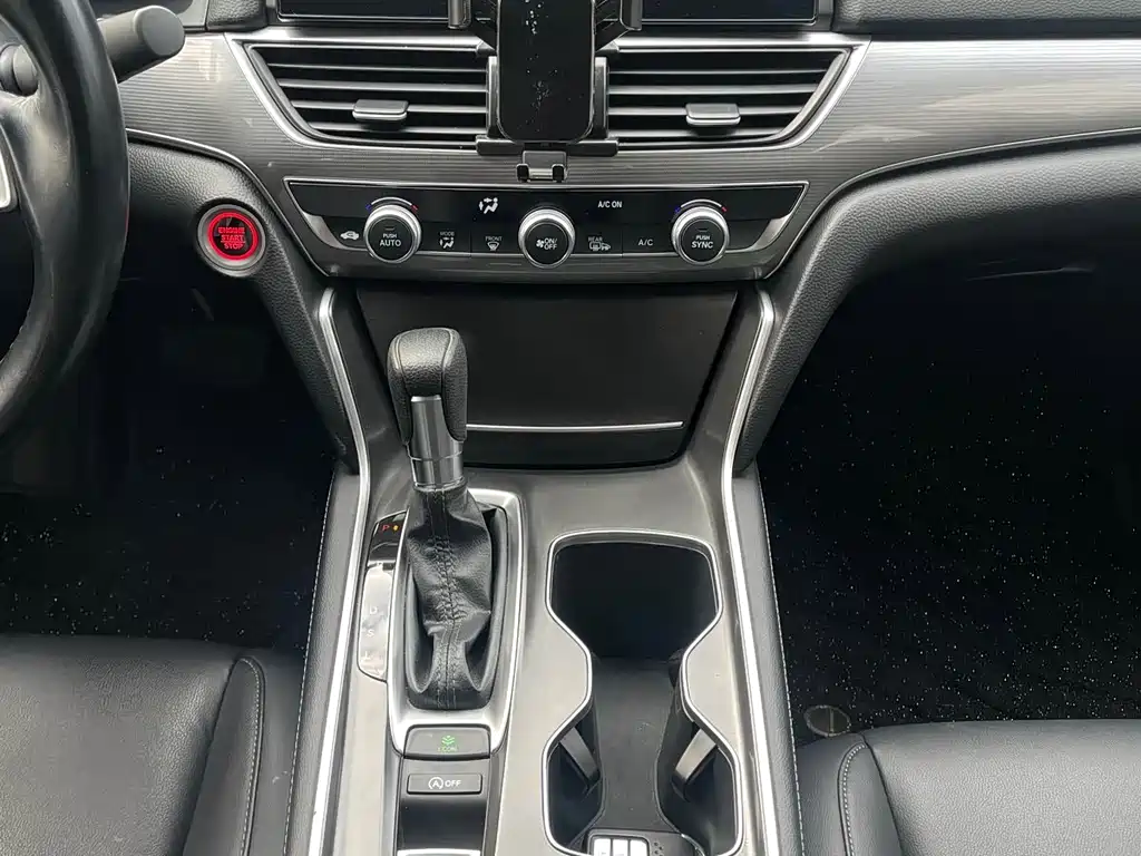 Honda Honda Accord 2022 260TURBO Luxury Edition 2023 - thumbnail 13