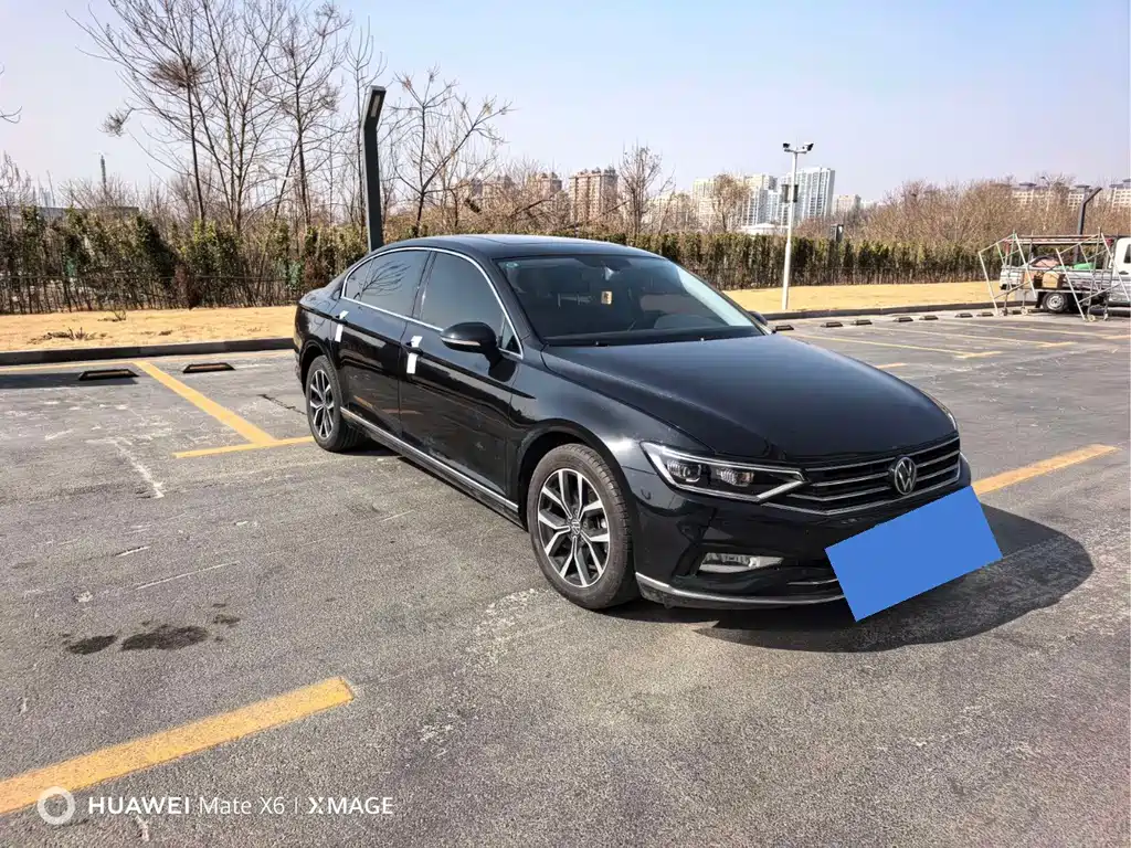 Volkswagen Magotan 2020 330TSI DSG Leading Edition 2021 - thumbnail 2