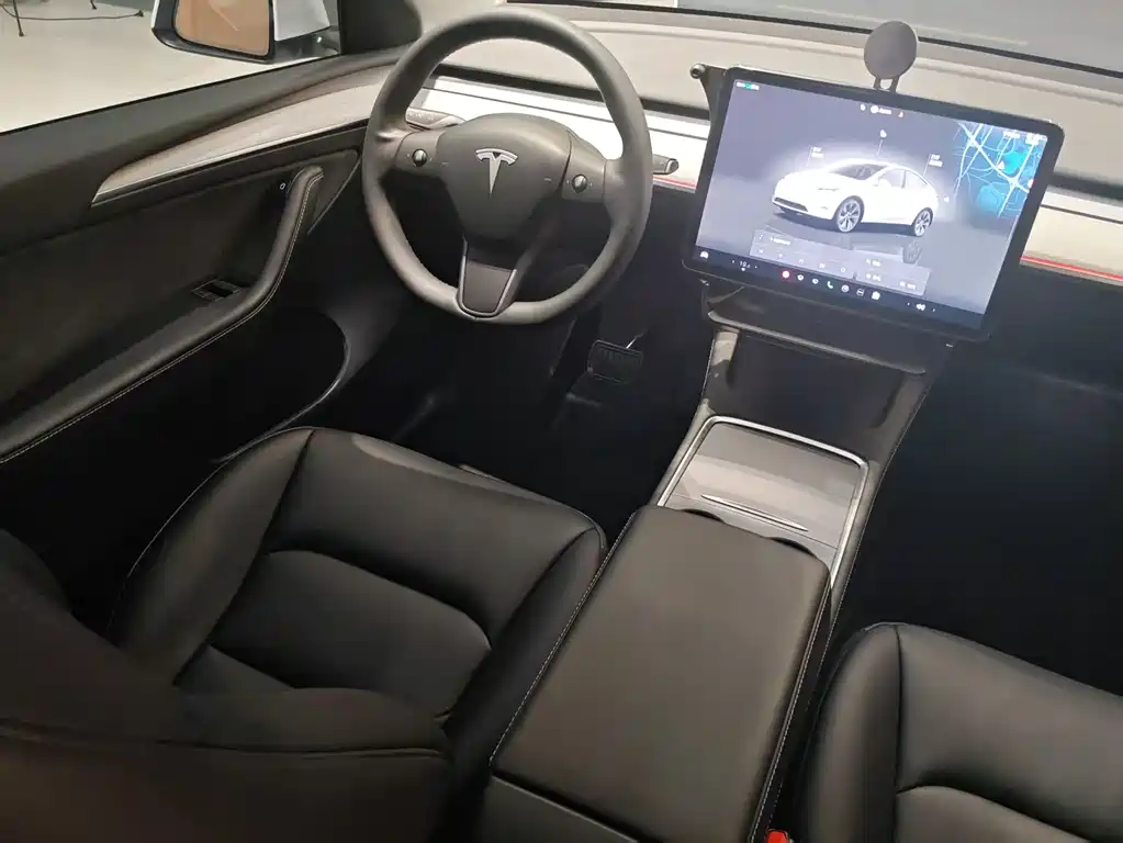 Tesla Model Y 2023 Rear-Wheel Drive 2023 - thumbnail 15