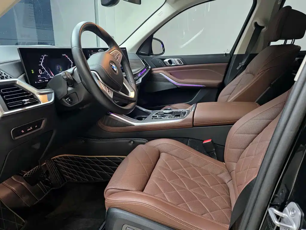 BMW BMW X7 xDrive40i Luxury Package 2024 - thumbnail 3