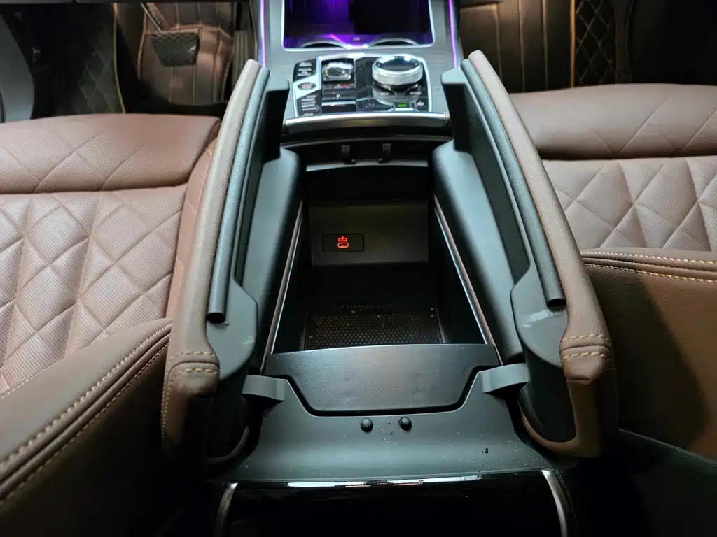 BMW BMW X7 xDrive40i Luxury Package 2024 - thumbnail 14