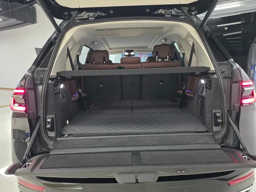 BMW BMW X7 xDrive40i Luxury Package 2024 - thumbnail 17