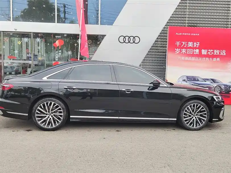 Audi Audi A8 2023 A8L 50 TFSI quattro Premium Selection 2023 - thumbnail 2