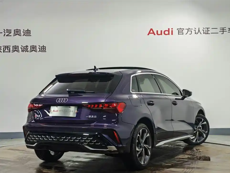 Audi Audi A3 2025 Sportback 35 TFSI Premium Plus 2025 - thumbnail 4