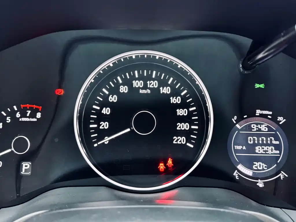 Honda Honda Vezel 2020 220 TURBO CVT Elite Edition 2021 - thumbnail 2