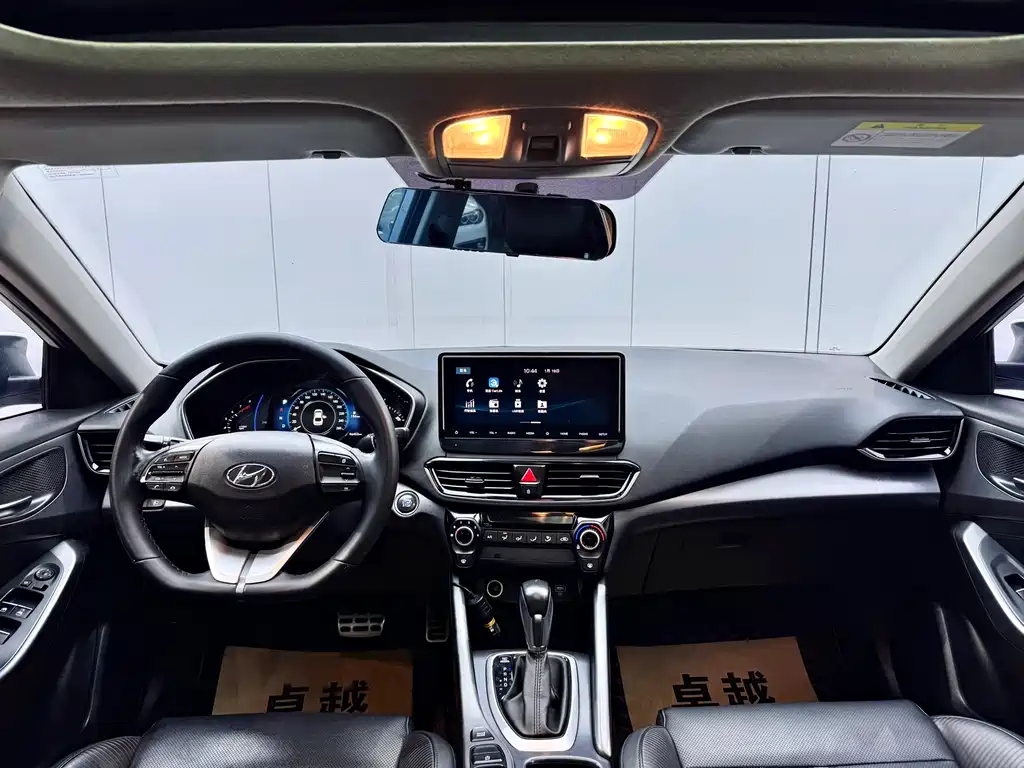 Hyundai Hyundai Veloster 2021 280TGDi GLX Elite Edition 2021 - thumbnail 4