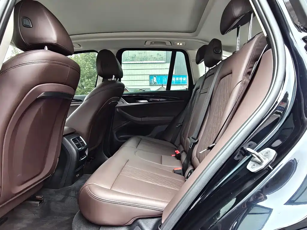 BMW BMW X3 2022 xDrive25i M Sport Package 2023 - thumbnail 11