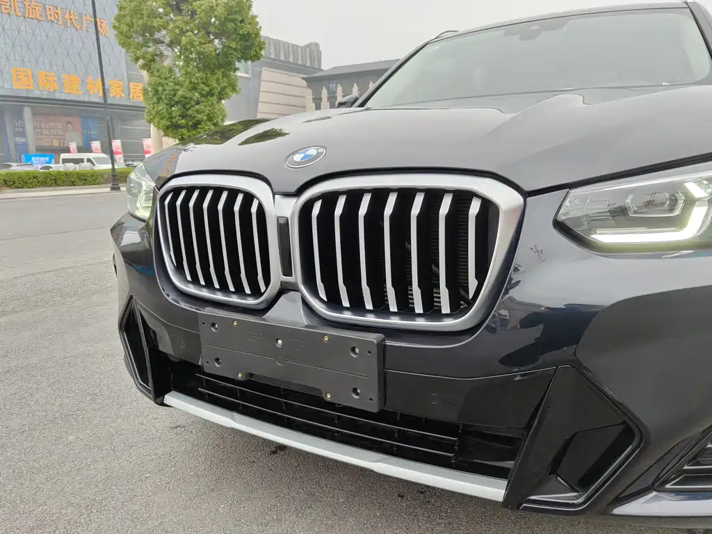 BMW BMW X3 2022 xDrive25i M Sport Package 2023 - thumbnail 19