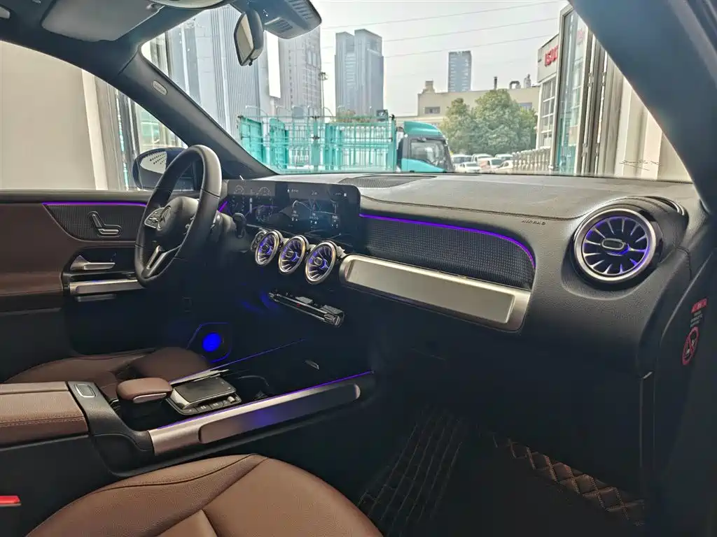 Mercedes-Benz Mercedes-Benz GLB 2022 GLB 200 Dynamic 2023 - thumbnail 13
