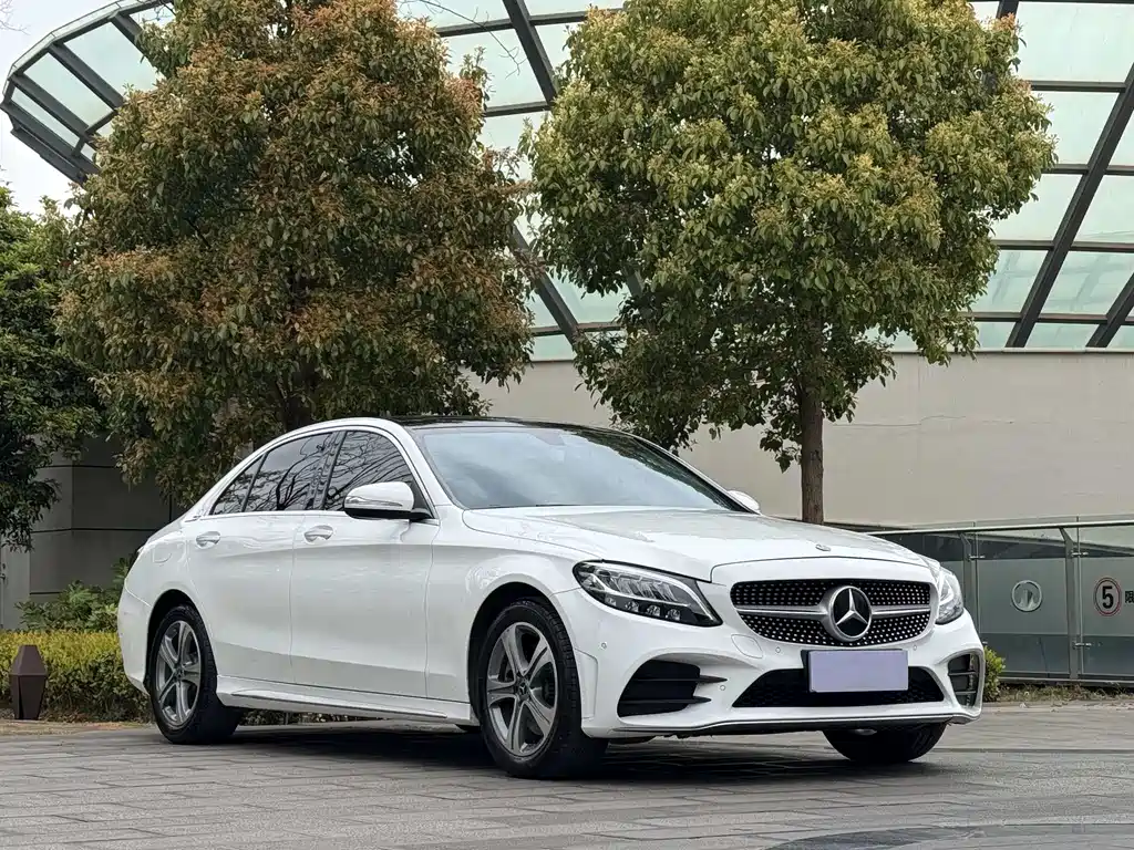 Mercedes-Benz Mercedes-Benz C-Class 2019 Facelift C 260 L Sport Edition 2019 - thumbnail 3