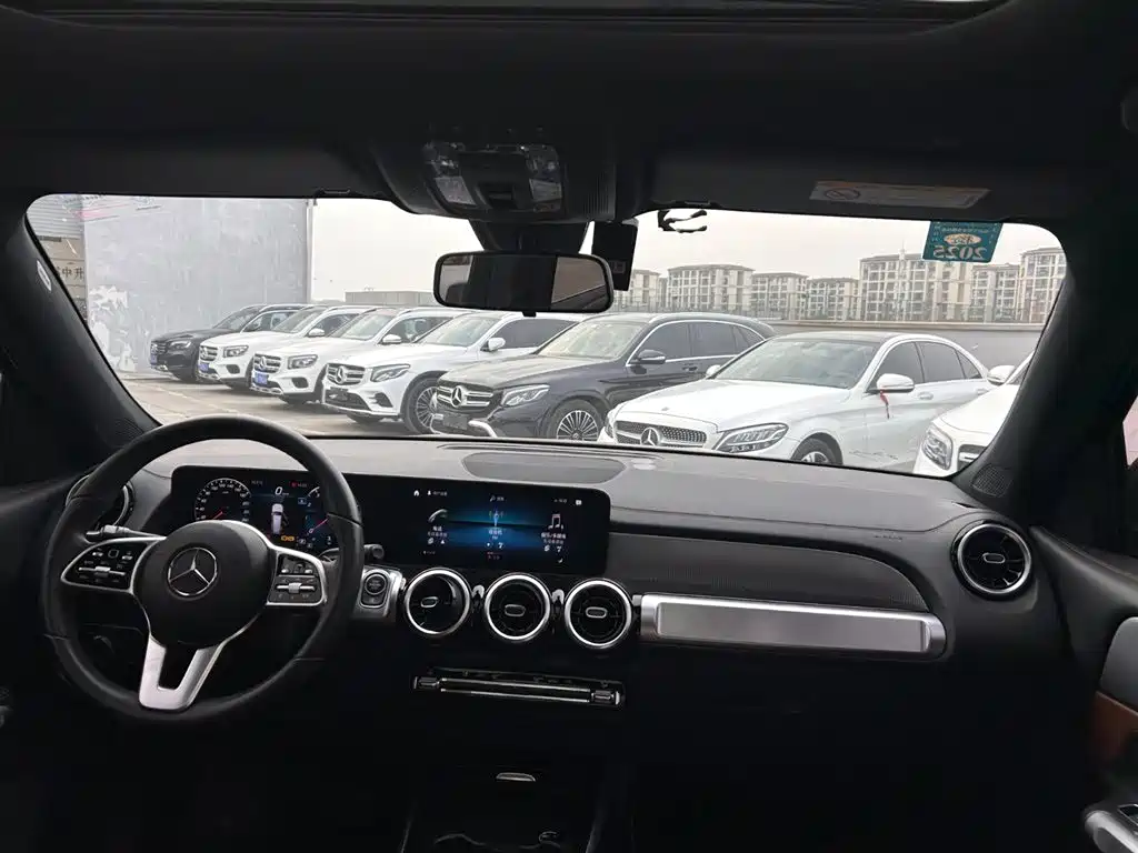 Mercedes-Benz Mercedes-Benz GLB 2023 GLB 200 Style 2023 - thumbnail 16