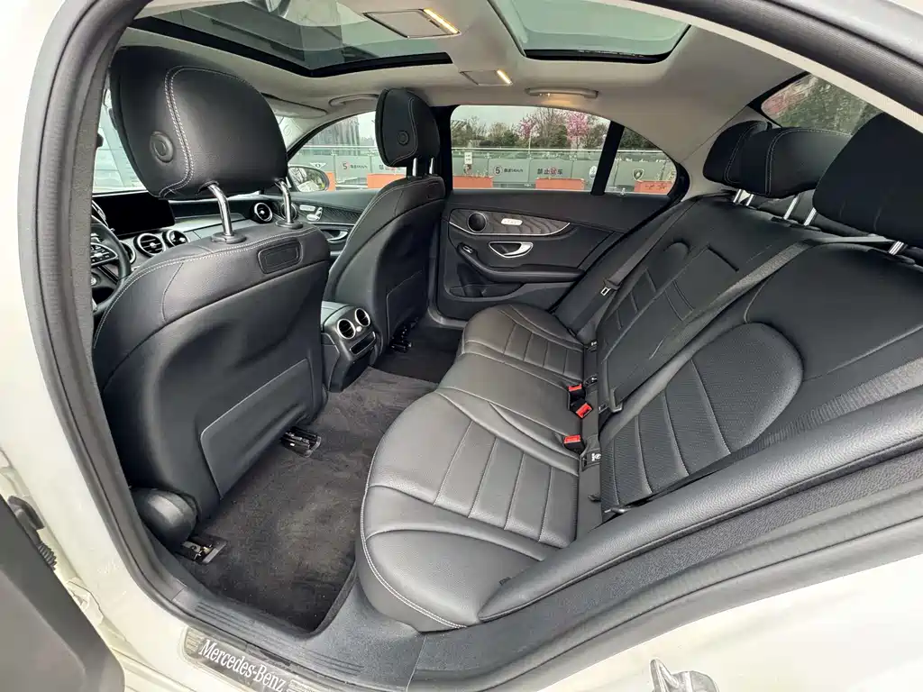 Mercedes-Benz Mercedes-Benz C-Class 2019 Facelift C 260 L Sport Edition 2019 - thumbnail 15