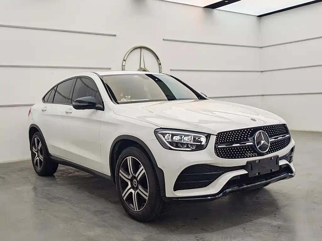 Mercedes-Benz Mercedes-Benz GLC Coupe 2022 GLC 260 4MATIC Coupé SUV 2022 - thumbnail 3