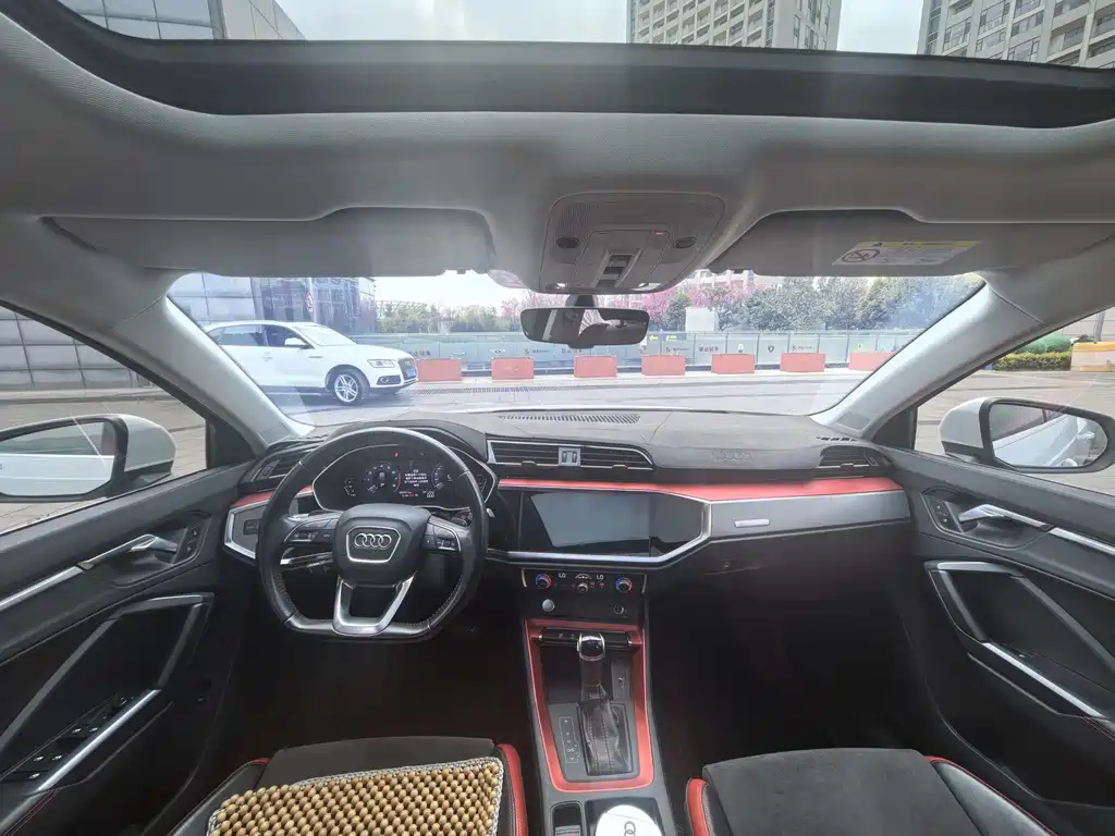 Audi Audi Q3 2020 35 TFSI Fashion Dynamic Edition 2020 - thumbnail 5