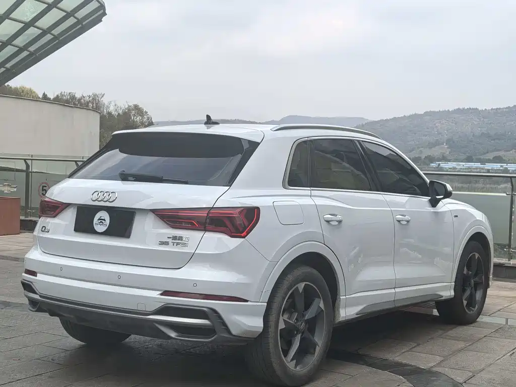 Audi Audi Q3 2020 35 TFSI Fashion Dynamic Edition 2020 - thumbnail 7