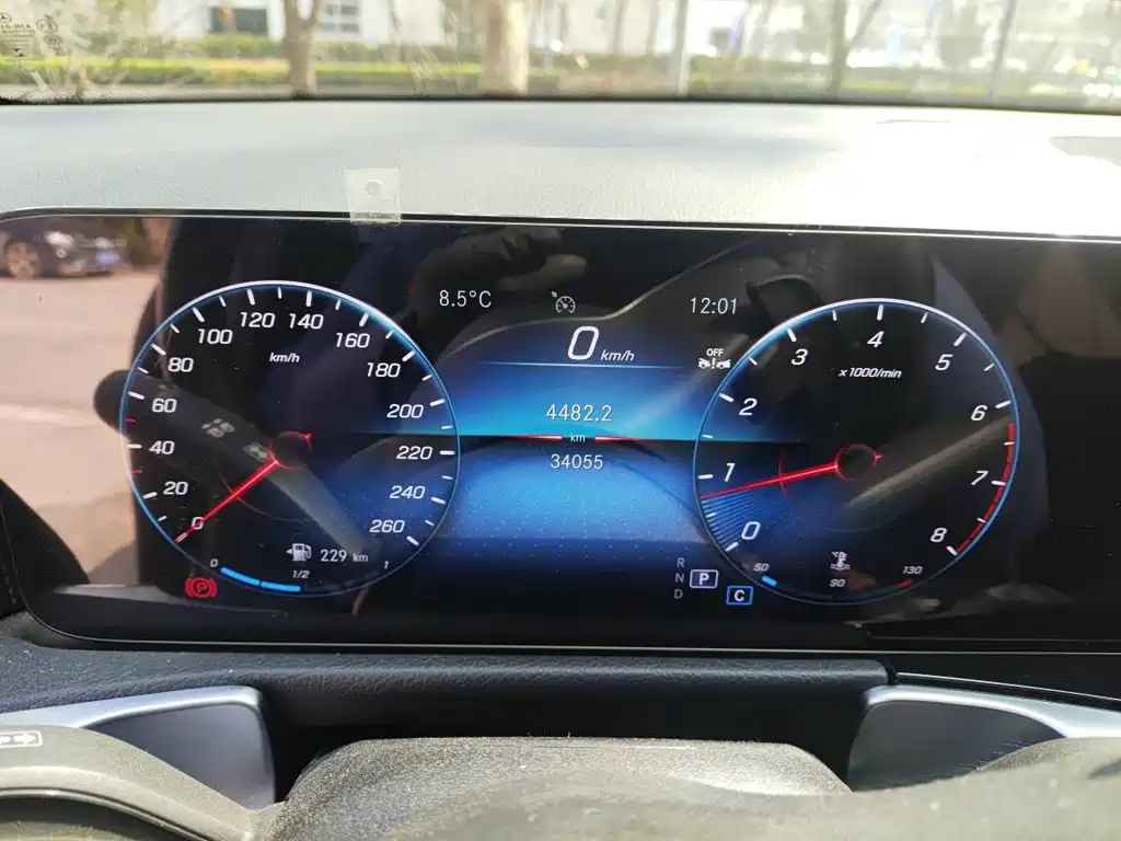 Mercedes-Benz Mercedes-Benz GLB 2023 GLB 220 Dynamic Edition 2023 - thumbnail 5