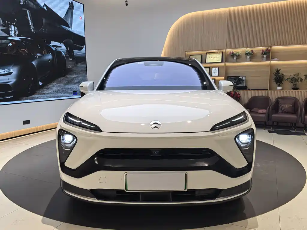 NIO NIO EC6 2020 440km Performance Edition 2021 - thumbnail 2