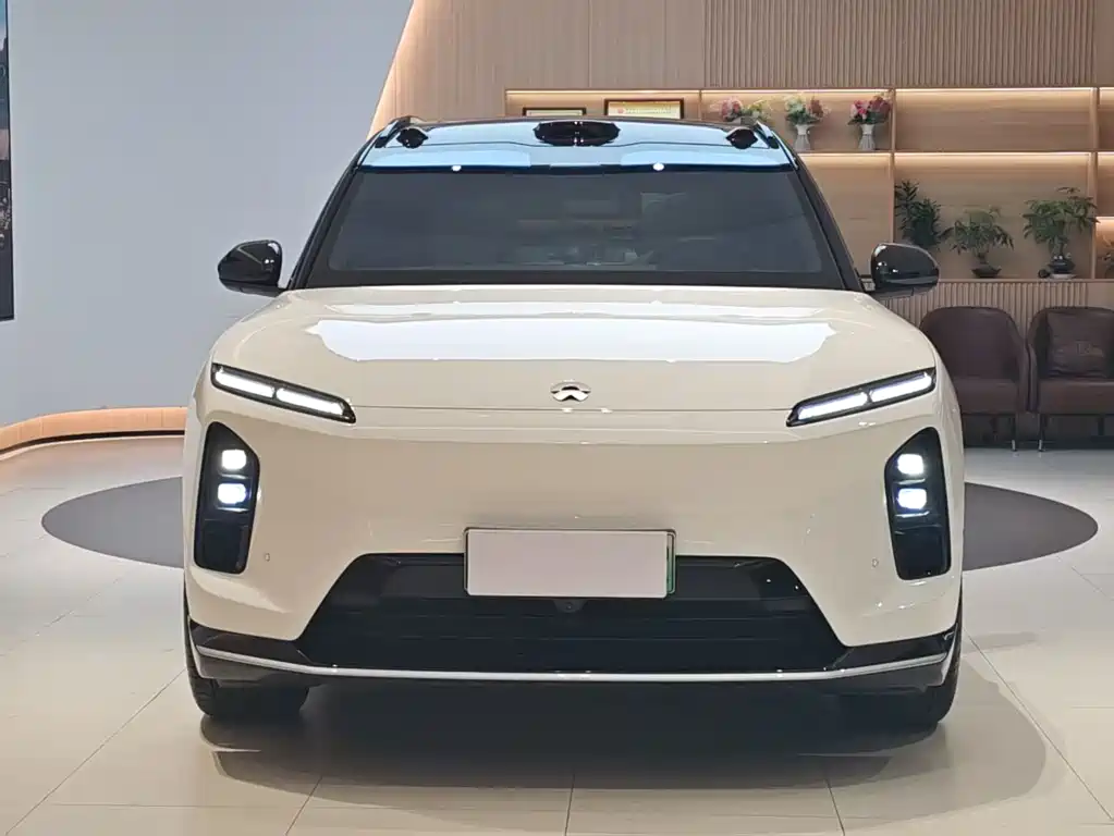 NIO NIO ES6 2025 75kWh 2025 - thumbnail 2