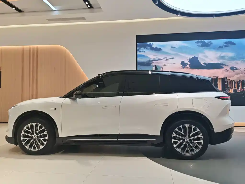 NIO NIO ES6 2025 75kWh 2025 - thumbnail 4