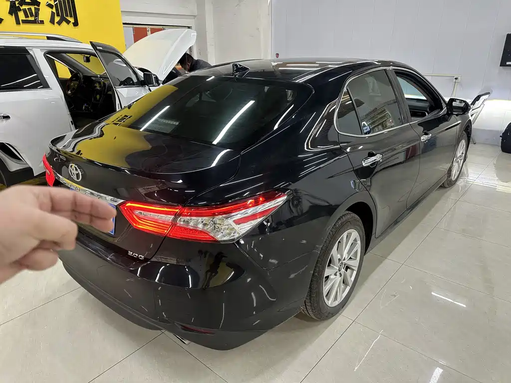 Toyota Toyota Camry 2021 2.0G Luxury Edition 2022 - thumbnail 3