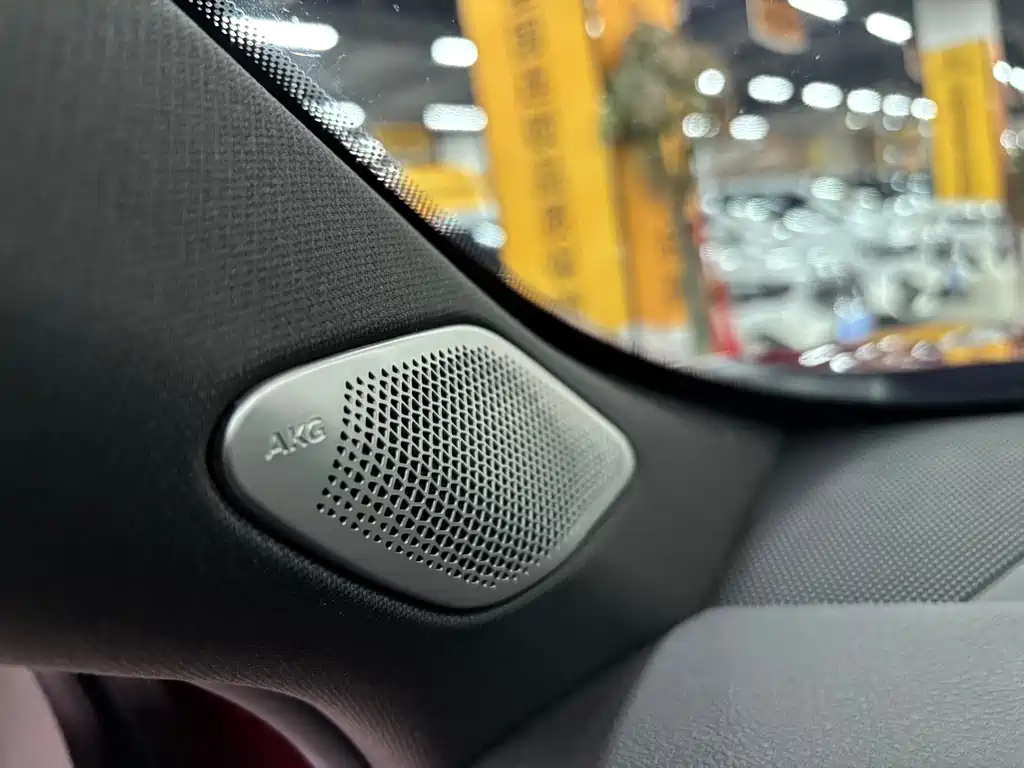 Cadillac Cadillac XT4 2024 28T AWD Luxury 2023 - thumbnail 7