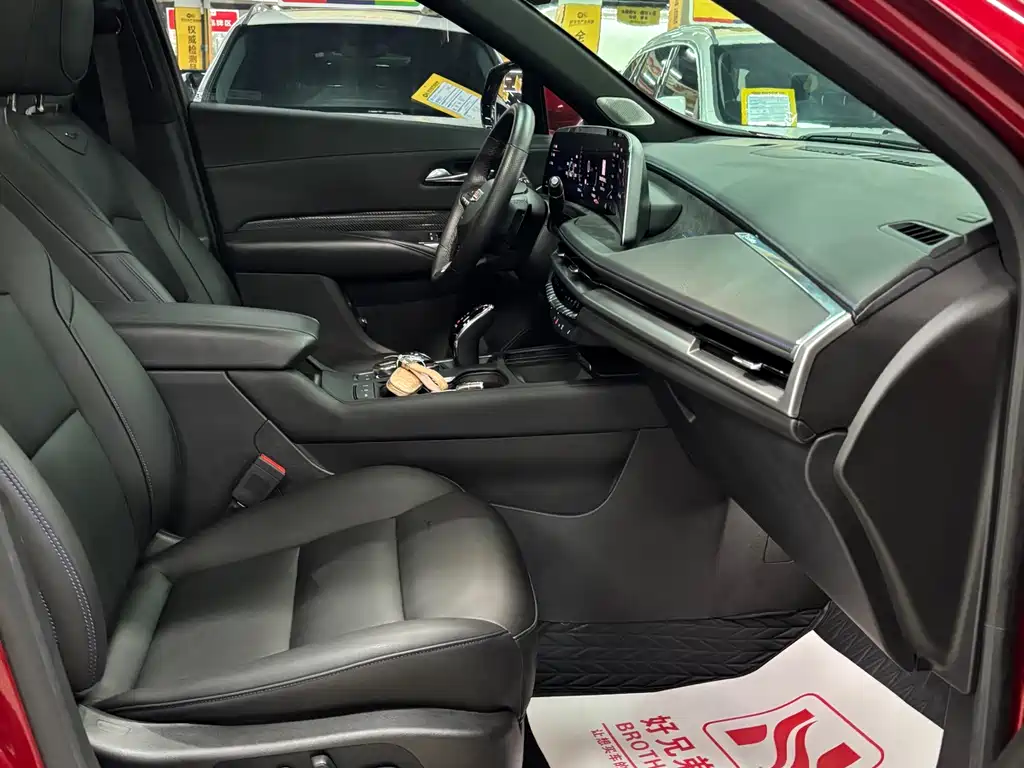 Cadillac Cadillac XT4 2024 28T AWD Luxury 2023 - thumbnail 13