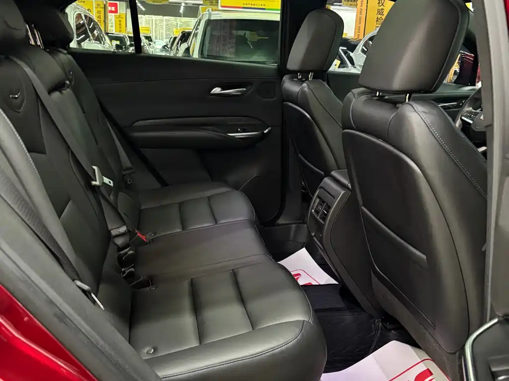 Cadillac Cadillac XT4 2024 28T AWD Luxury 2023 - thumbnail 14