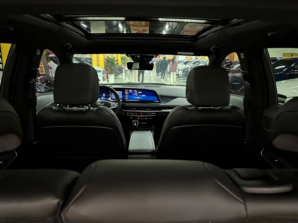 Cadillac Cadillac XT4 2024 28T AWD Luxury 2023 - thumbnail 16