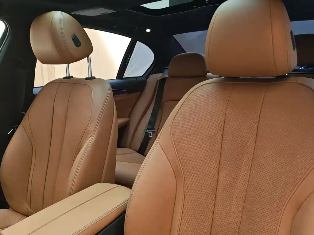 BMW BMW 5 Series 2018 530Li Luxury M Sport Package 2018 - thumbnail 17