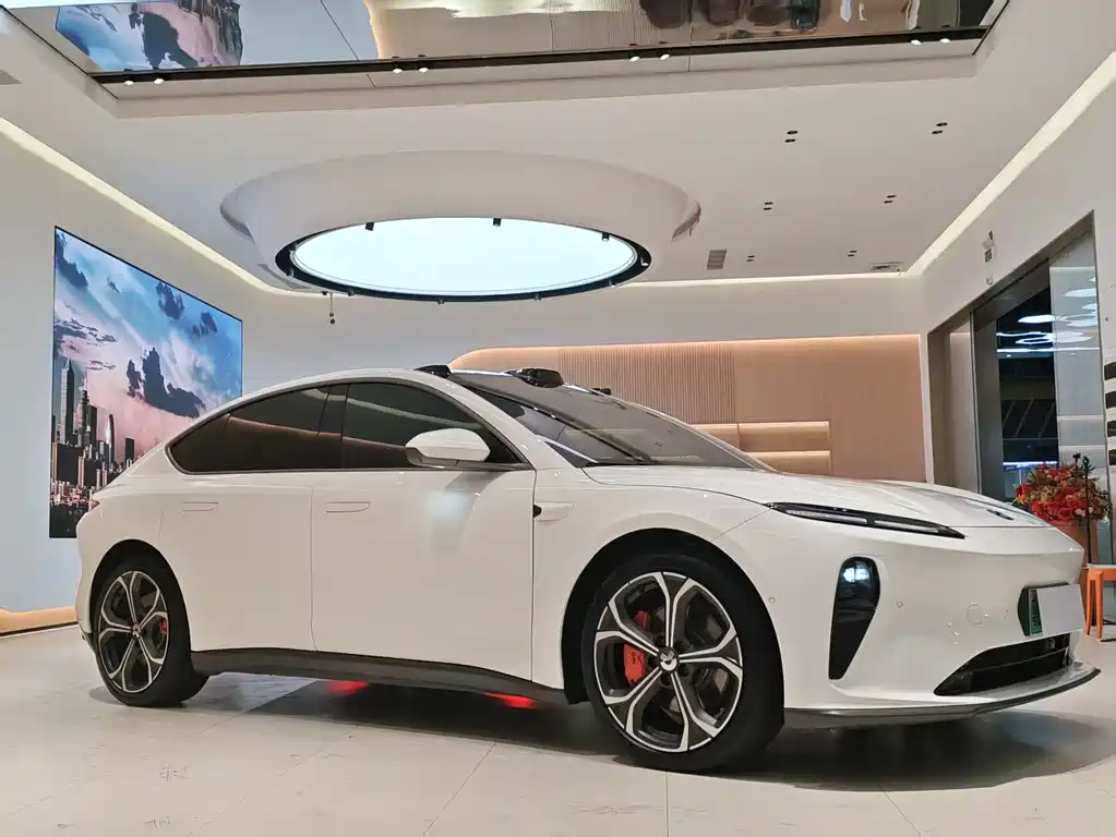NIO NIO ET5 2022 75kWh 2022 - thumbnail 3