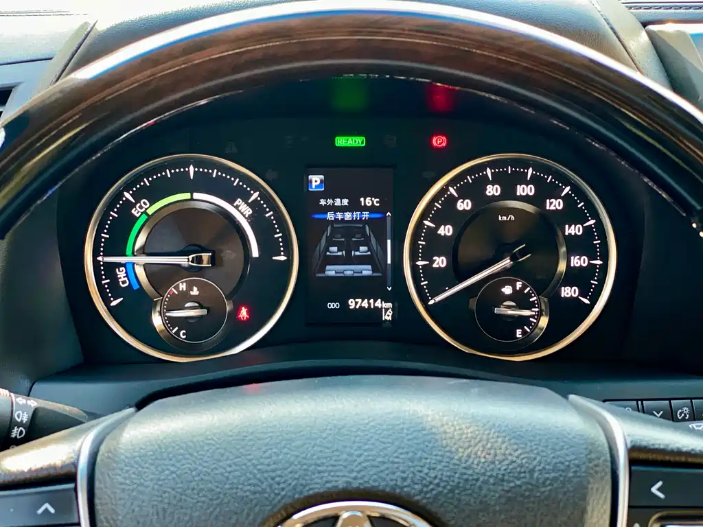 Toyota Alphard 2021 Model Hybrid 2.5L Luxury Version 2021 - thumbnail 15