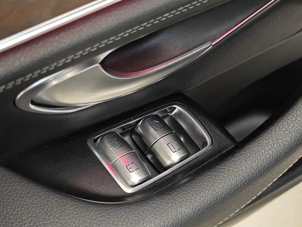Mercedes-Benz Mercedes-Benz E-Class 2016 E 300 L Fashion Edition 2017 - thumbnail 22