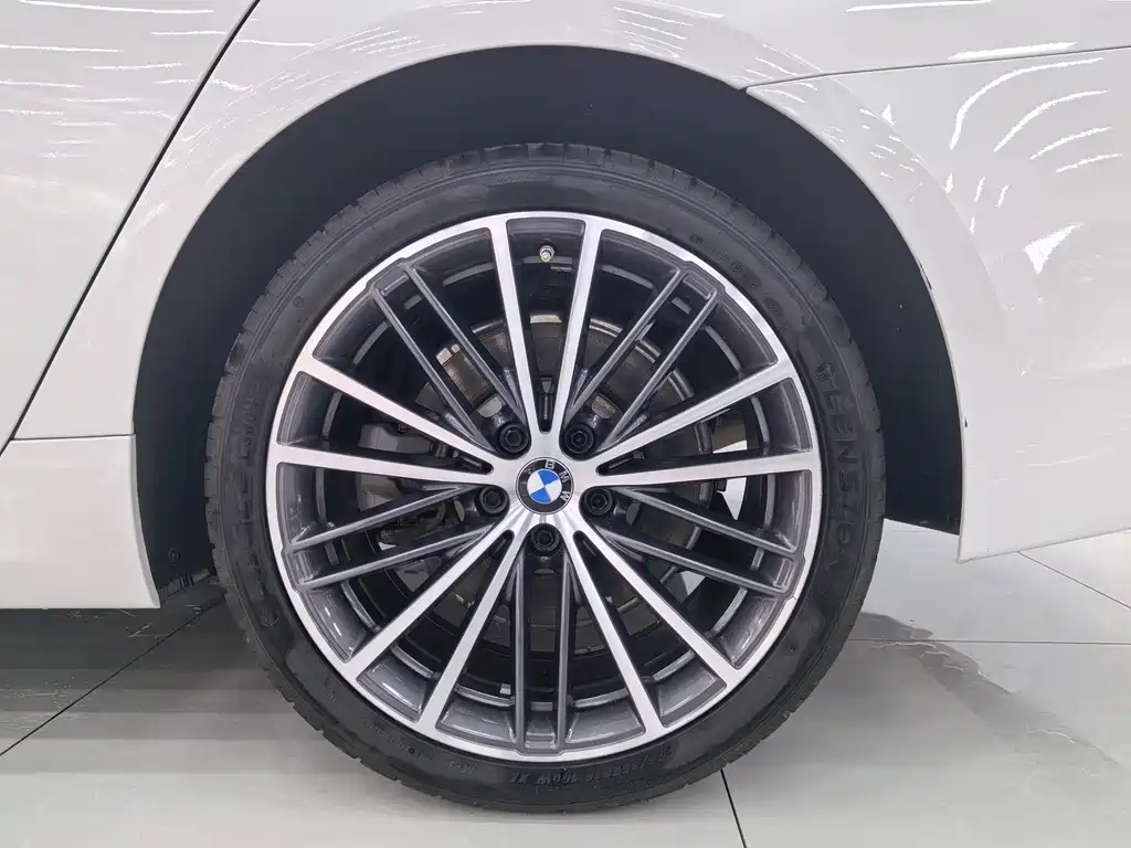 BMW BMW 5 Series 2020 530Li Luxury M Sport Package 2020 - thumbnail 21