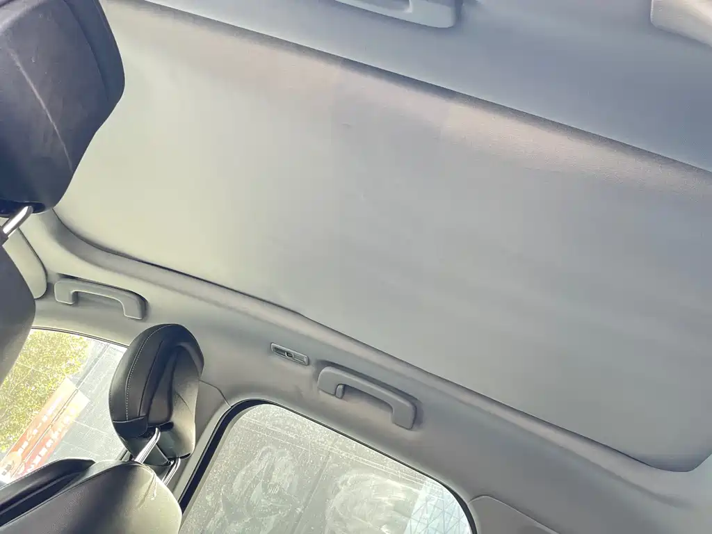 Lincoln Lynx 2022 2.0T Two-Wheel Drive Premium Edition 2022 - thumbnail 8