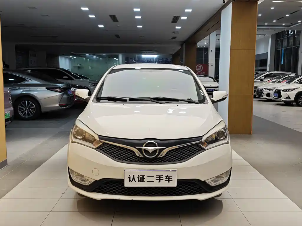 Haima Haima M3 2016 1.5L CVT Comfort Edition 2016 - thumbnail 3