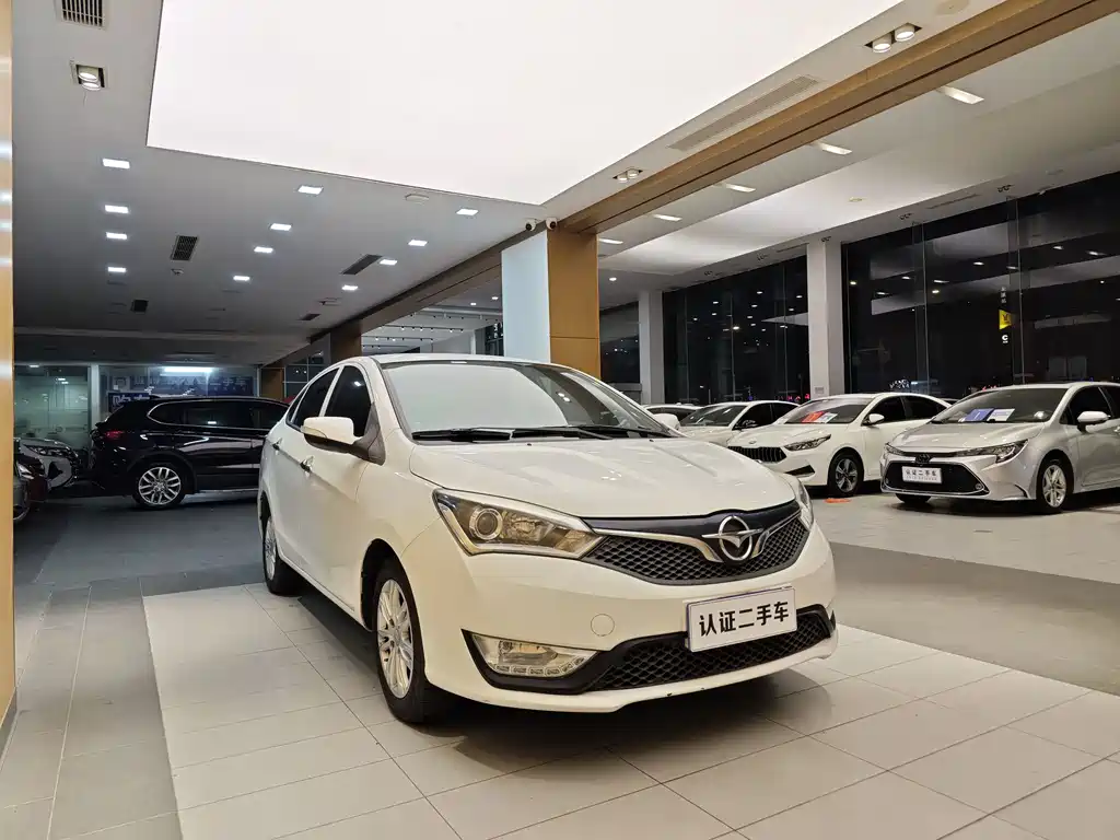 Haima Haima M3 2016 1.5L CVT Comfort Edition 2016 - thumbnail 4