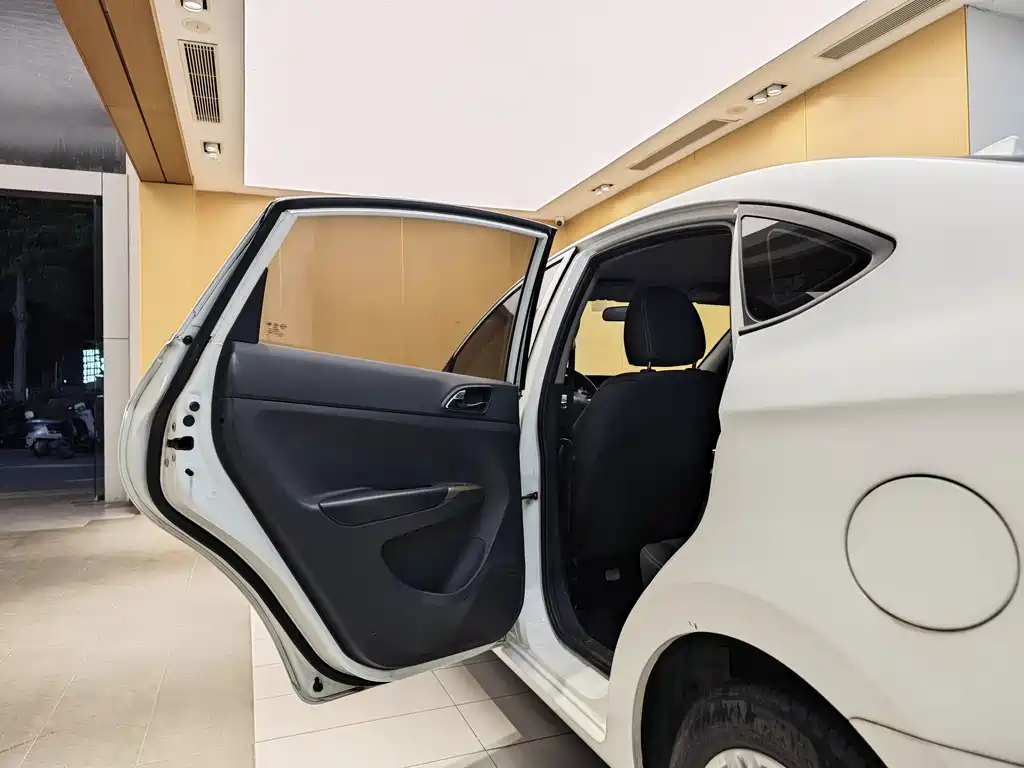 Haima Haima M3 2016 1.5L CVT Comfort Edition 2016 - thumbnail 20