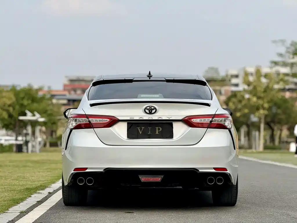 Toyota Toyota Camry 2021 2.5S Prestige Edition 2021 - thumbnail 5