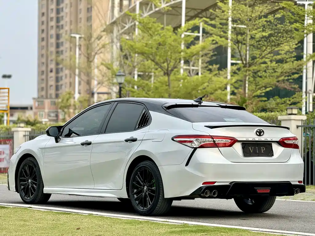 Toyota Toyota Camry 2021 2.5S Prestige Edition 2021 - thumbnail 6