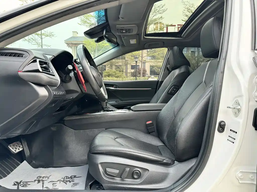 Toyota Toyota Camry 2021 2.5S Prestige Edition 2021 - thumbnail 9