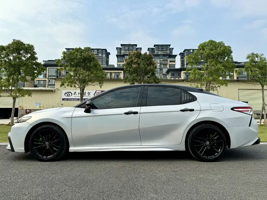 Toyota Toyota Camry 2021 2.5S Prestige Edition 2021 - thumbnail 23