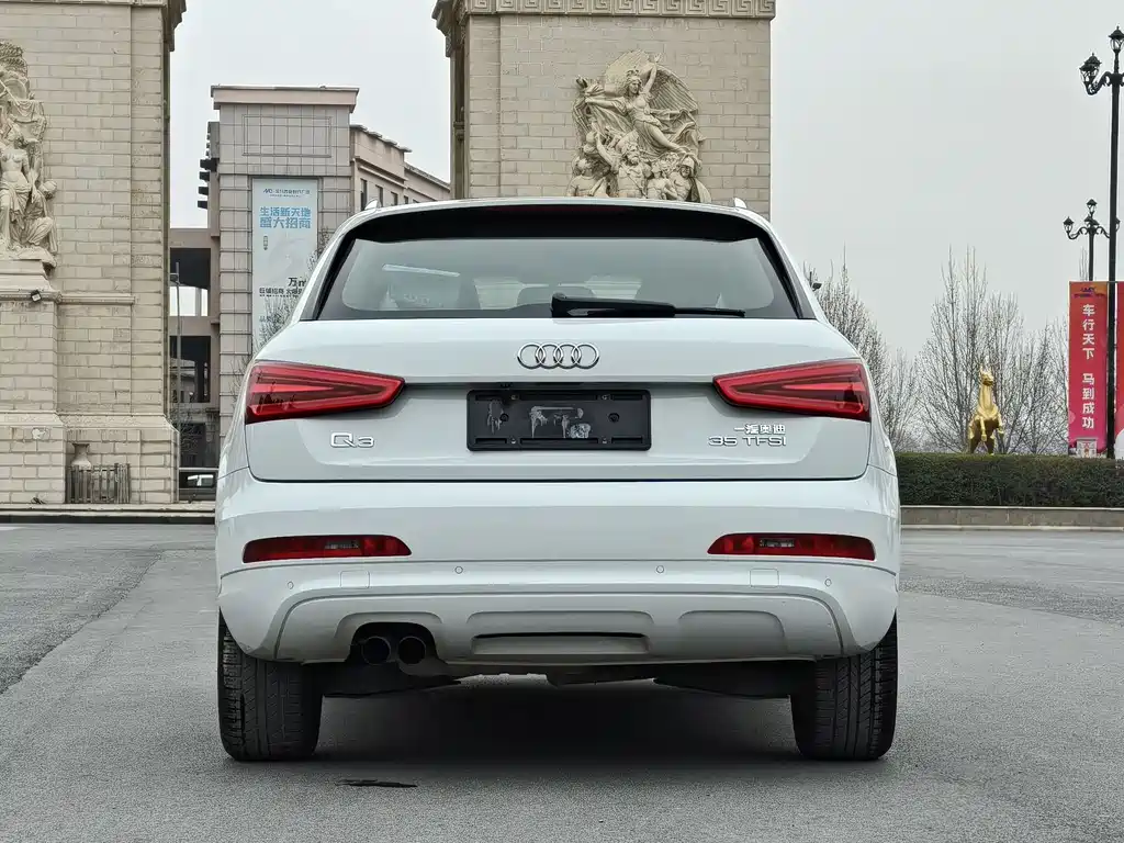 Audi Audi Q3 2015 35 TFSI quattro Comfort Line 2015 - thumbnail 4